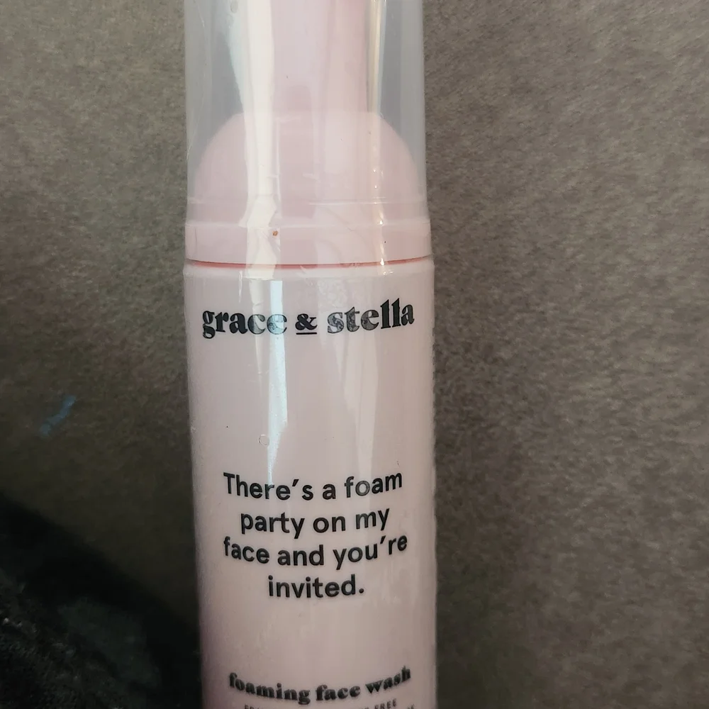 Grace & Stella Pink Foaming Face Wash
